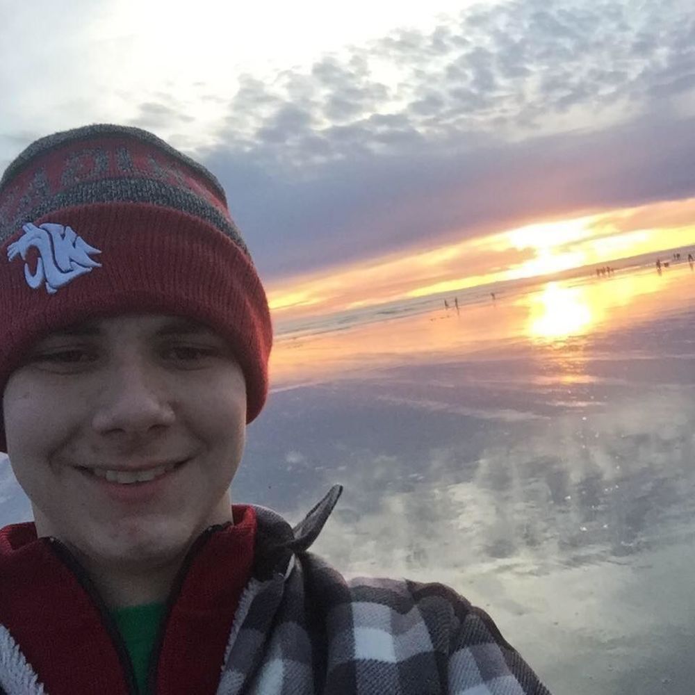 Meet your Posher, Connor